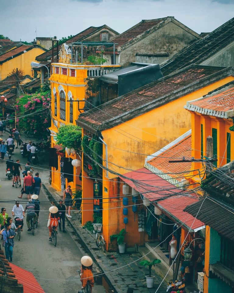 XANH TRONG LÒNG DI SẢN